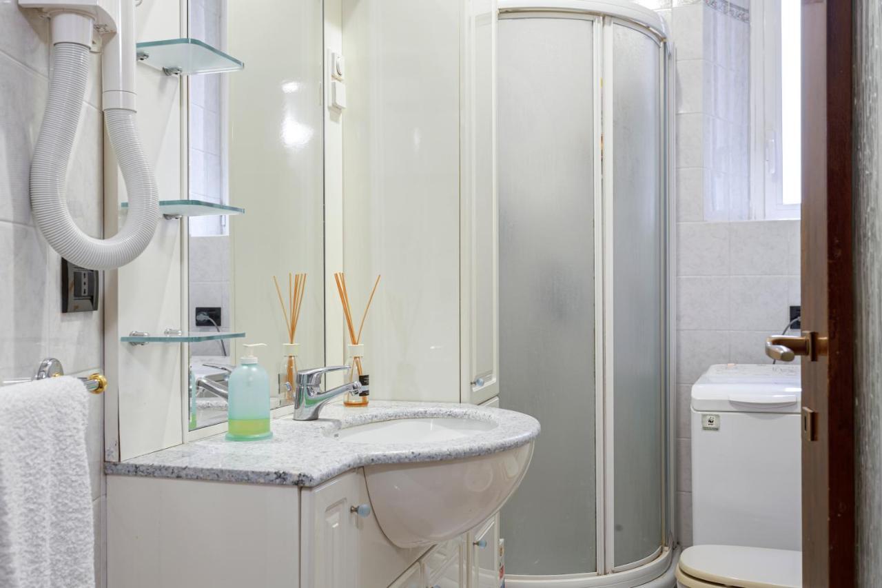 Your Cozy Home In Milan - Via Rovereto Exteriör bild