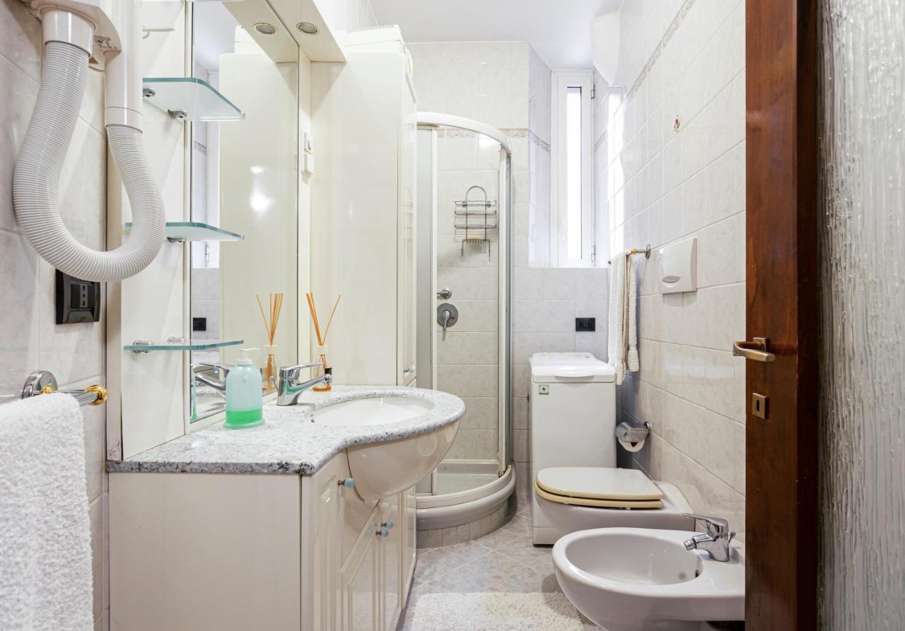 Your Cozy Home In Milan - Via Rovereto Exteriör bild